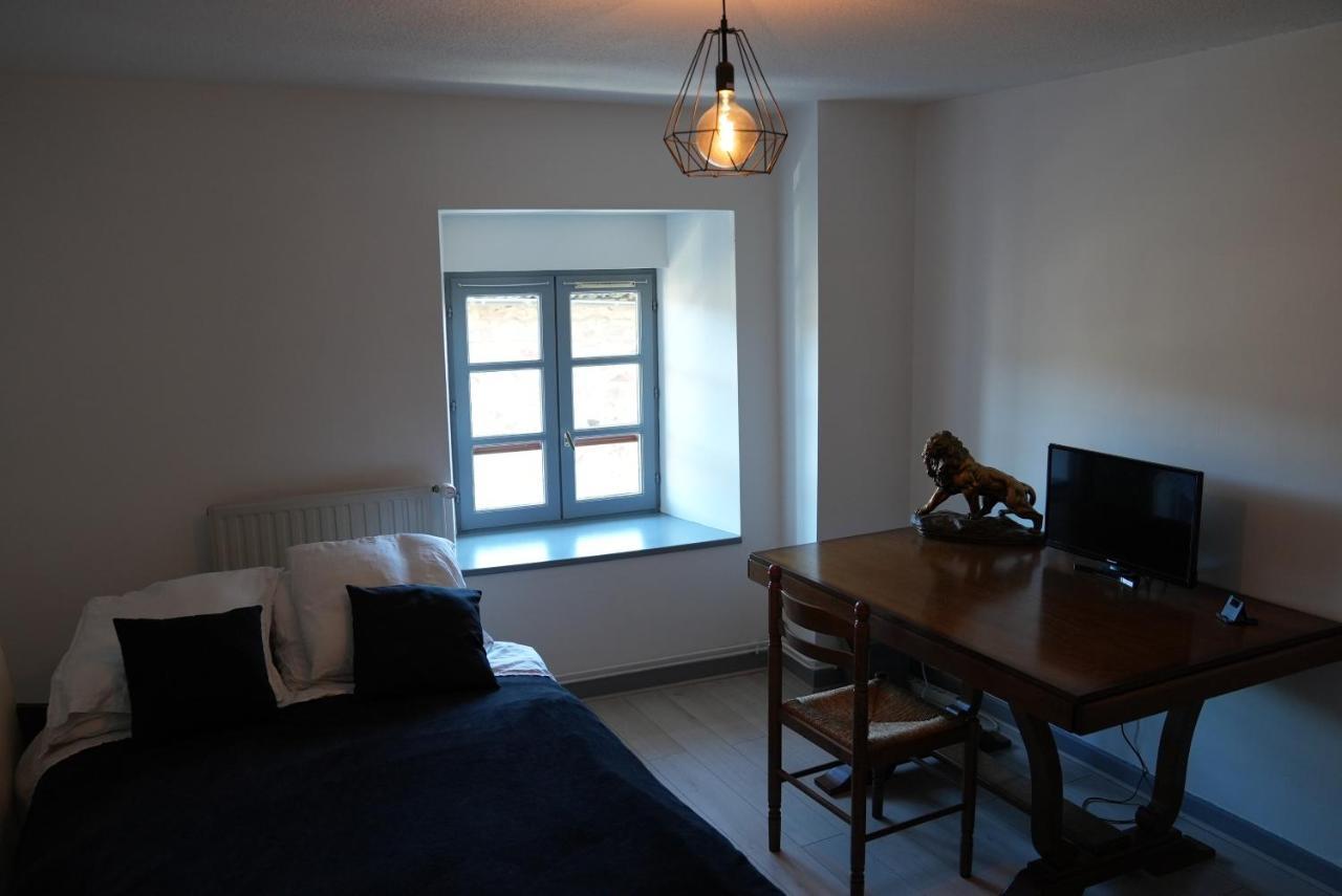 Appartement spacieux au pied des pistes Chalmazel-Jeansagniere Extérieur photo